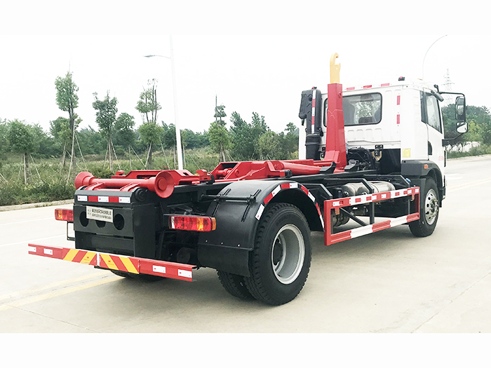 解放16噸車(chē)廂可卸式垃圾車(chē)