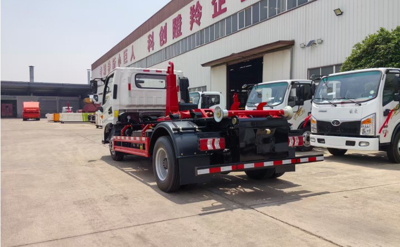 江淮型純電動(dòng)車(chē)廂可卸式垃圾車(chē)